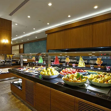 ホテル Ozkaymak Incekum 4*